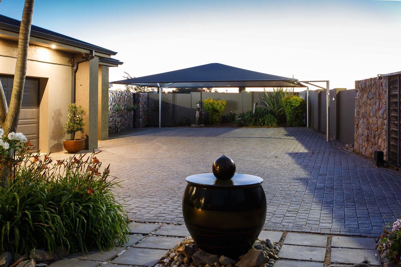 Sonas Boutique Guest House Oudtshoorn Buitenkant foto