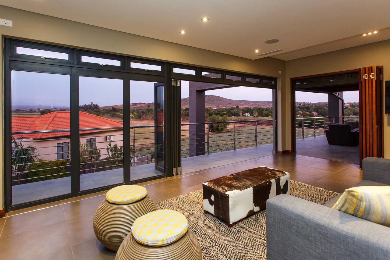 Sonas Boutique Guest House Oudtshoorn Buitenkant foto
