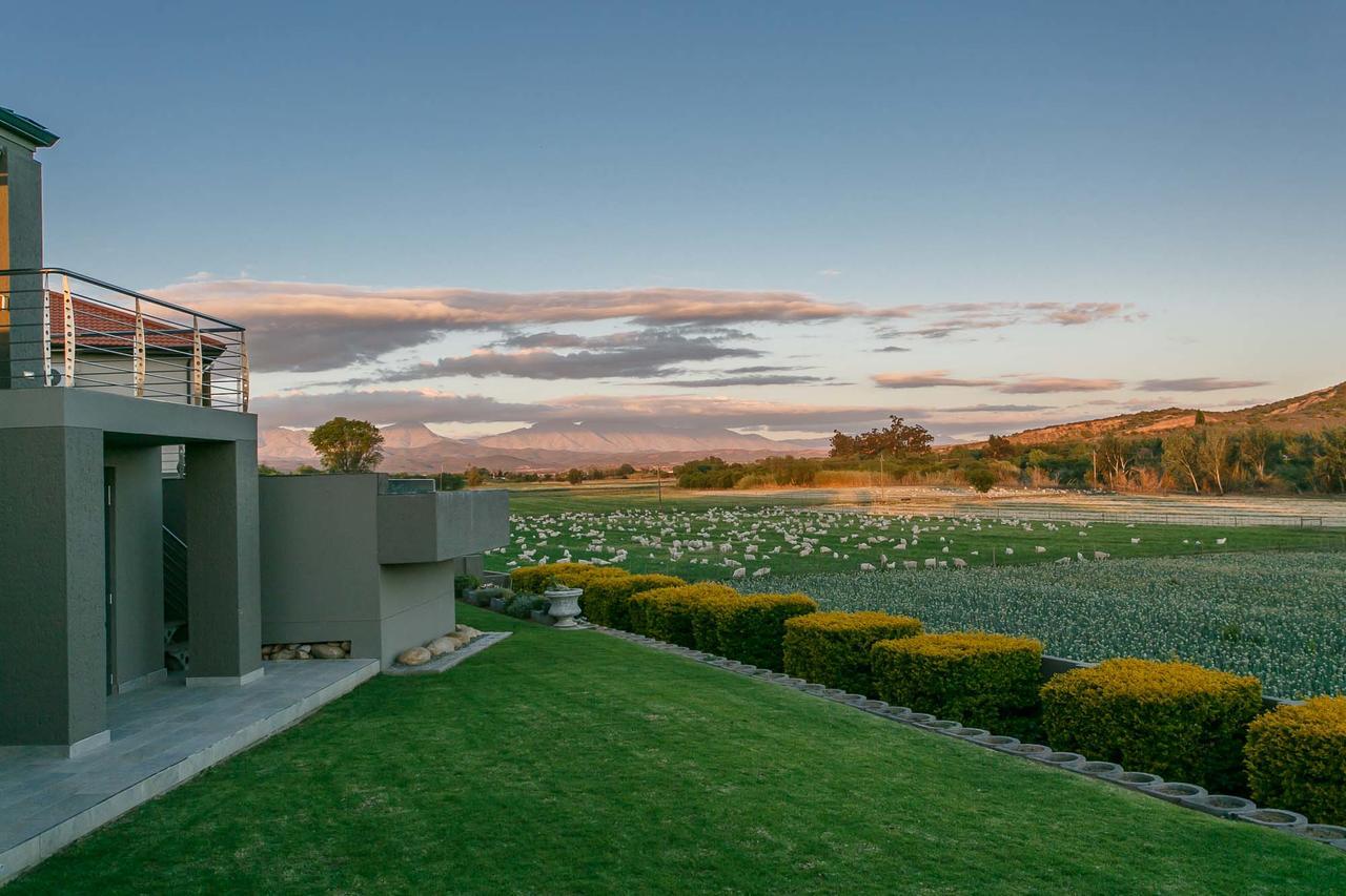 Sonas Boutique Guest House Oudtshoorn Buitenkant foto